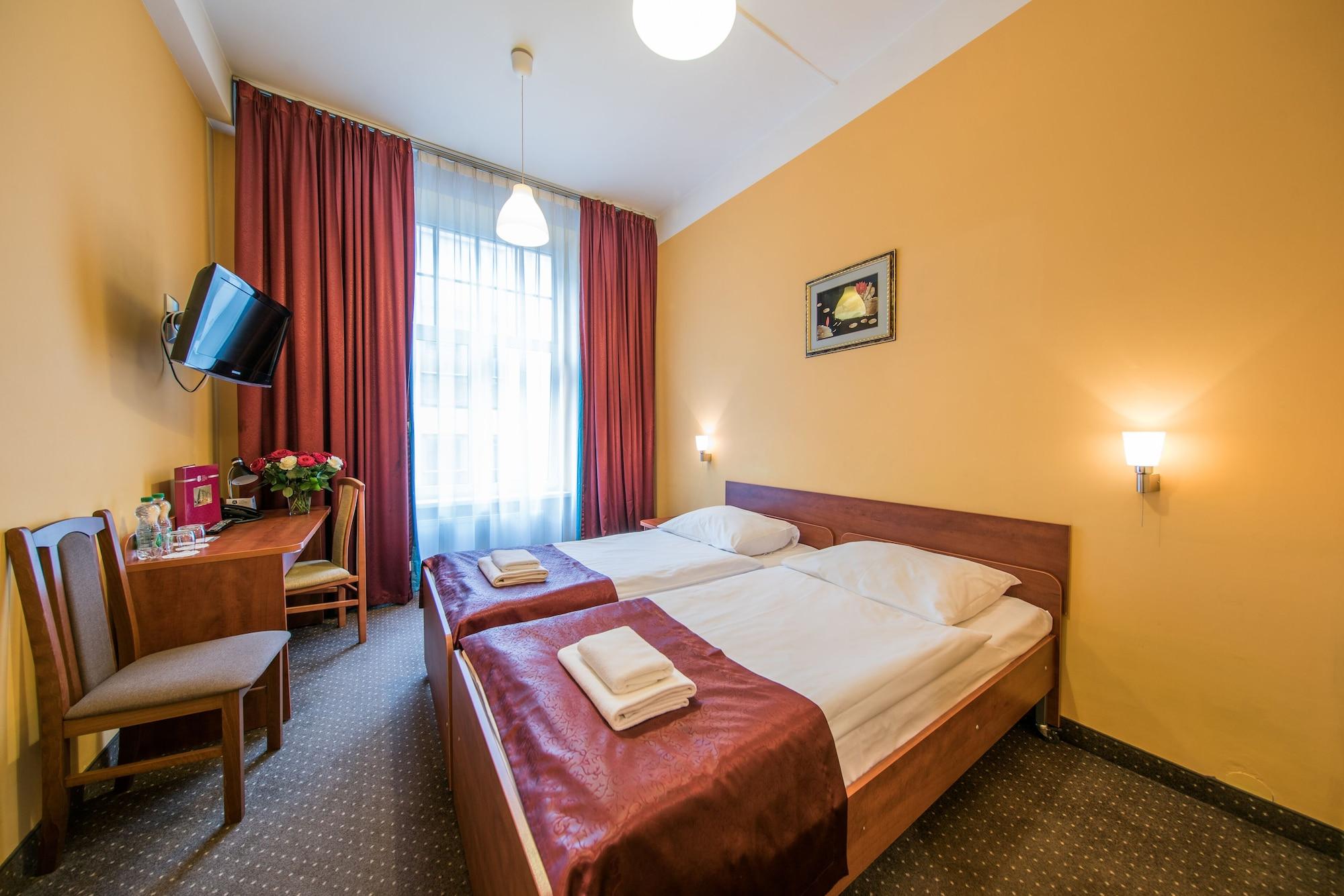 Hotel Lothus Wroclaw Dış mekan fotoğraf