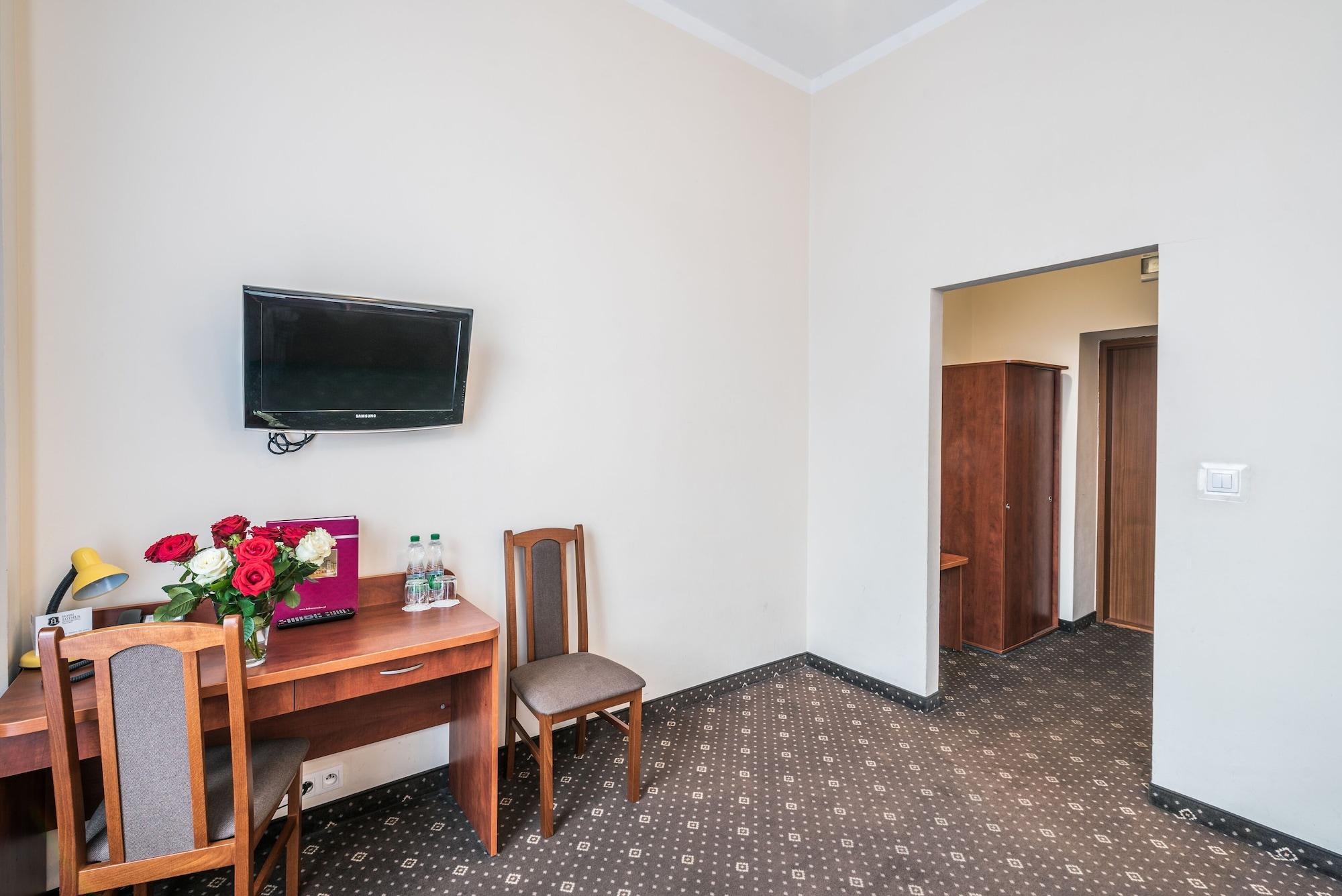 Hotel Lothus Wroclaw Dış mekan fotoğraf