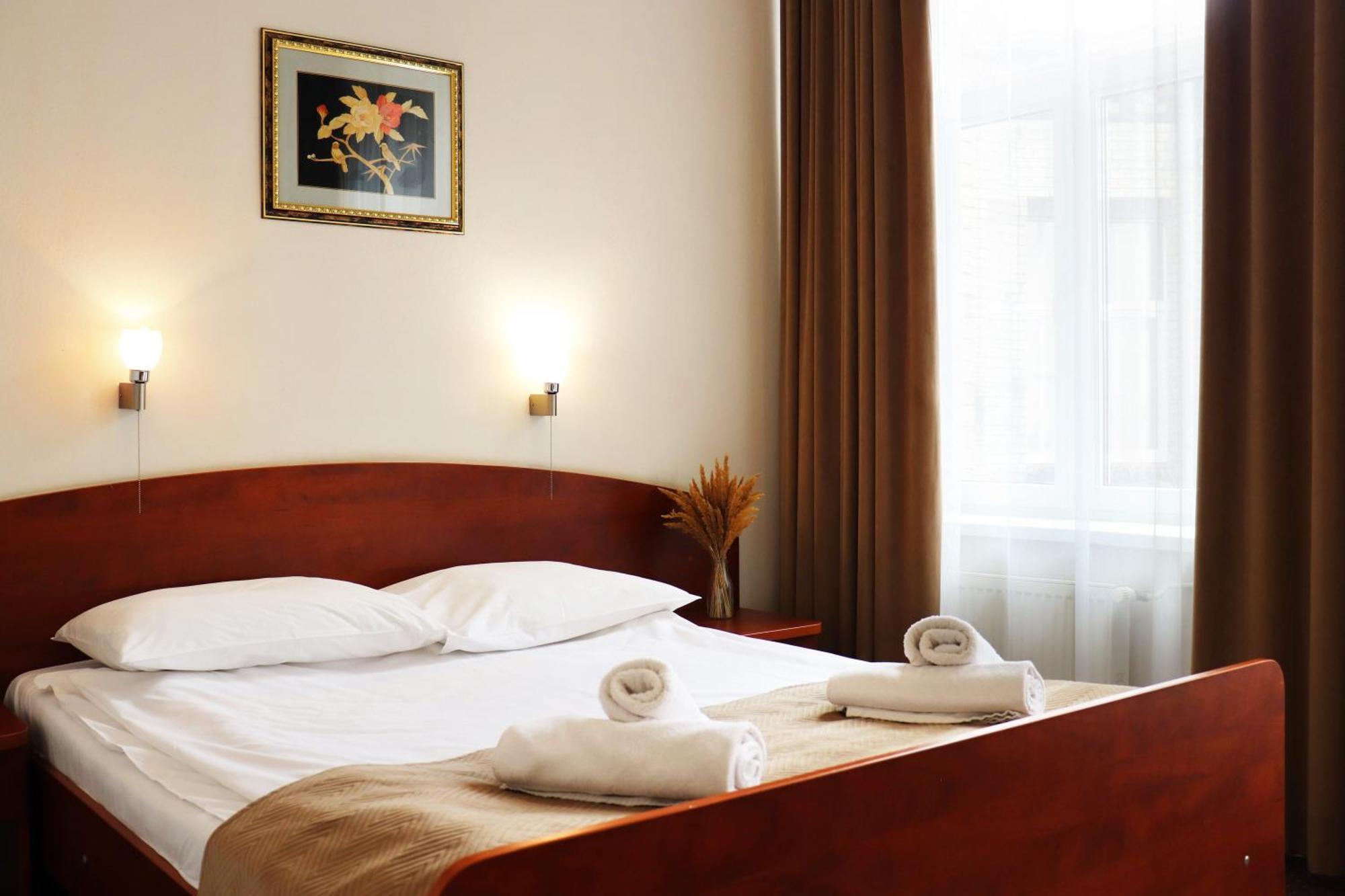 Hotel Lothus Wroclaw Dış mekan fotoğraf